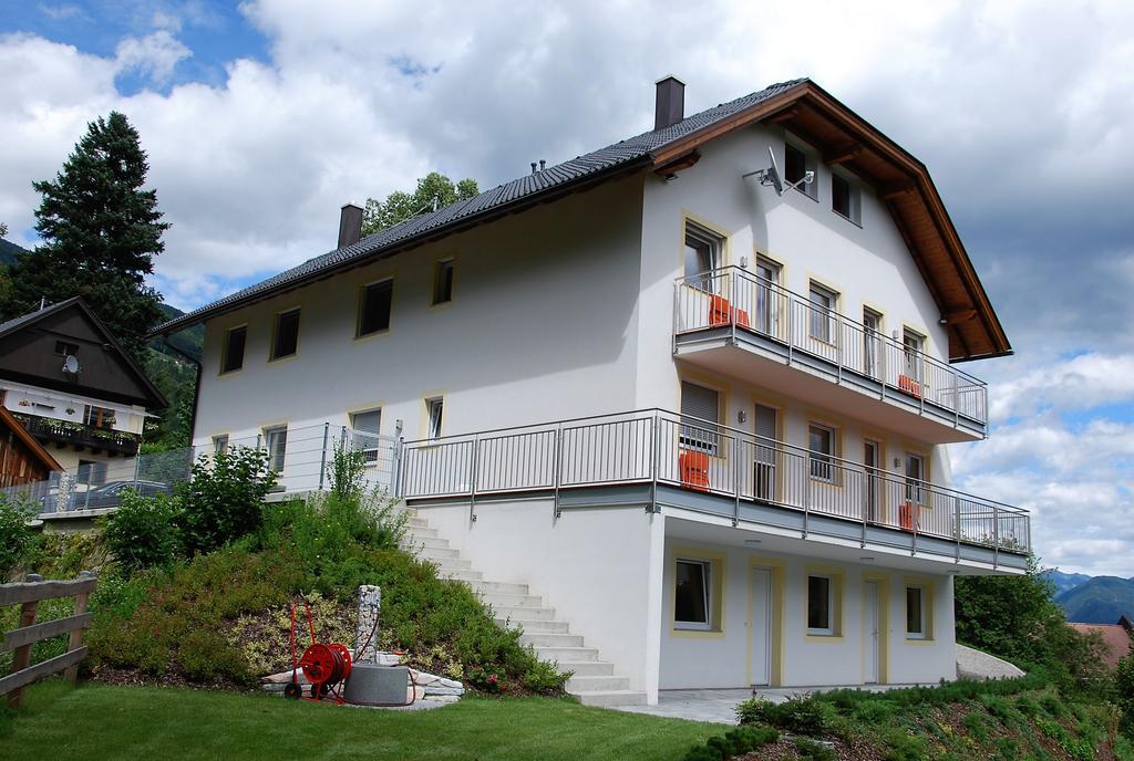 Апартаменты Haus Pflaum Dellach im Drautal Экстерьер фото